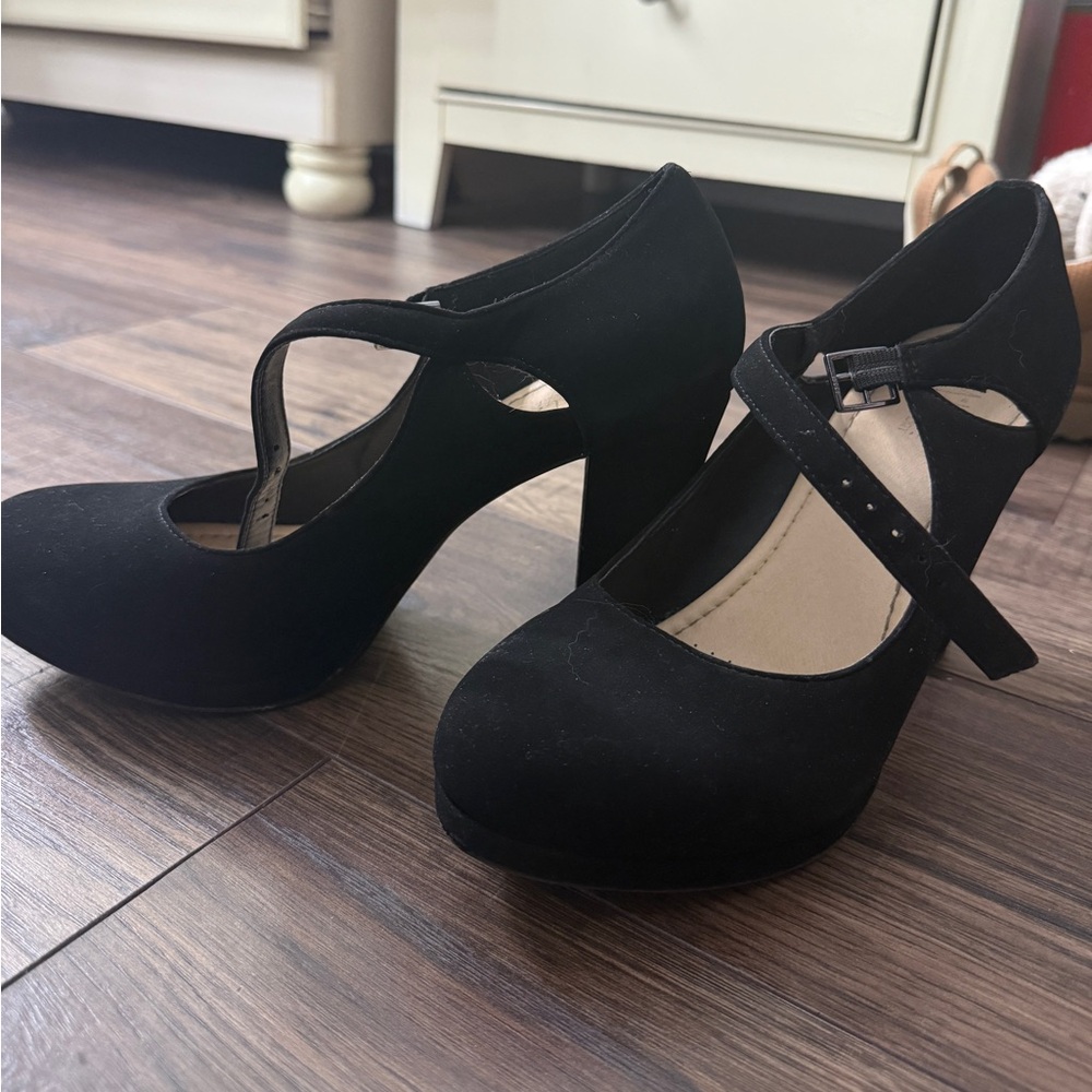Y-Not Elegant Black Women's Heels